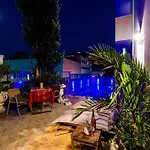 Lägenhet Aura - Comfort 7 With Shared Swimming Pool Dubrovnik