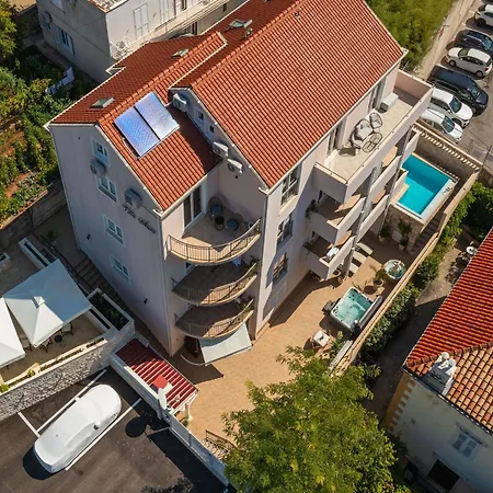 Aura - Comfort 7 With Shared Swimming Pool Appartement *