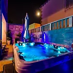 Aura - Comfort 7 With Shared Swimming Pool Apartment Dubrovnik
